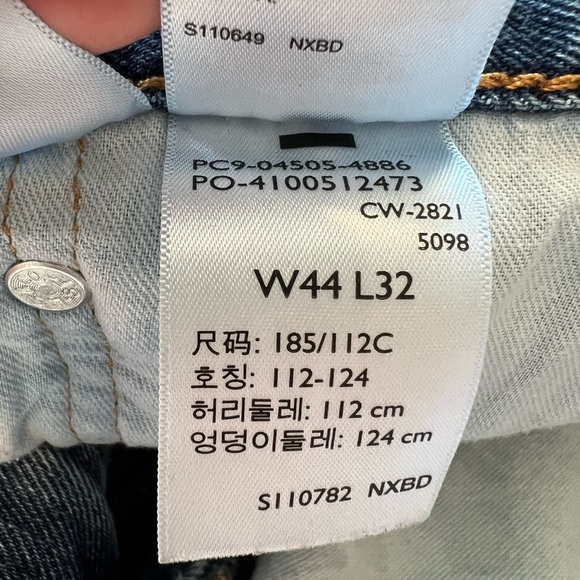 Men’s Levi’s 505 size 44X32 Classic Blue Denim Jeans, big and tall, GUC - Picture 6 of 9